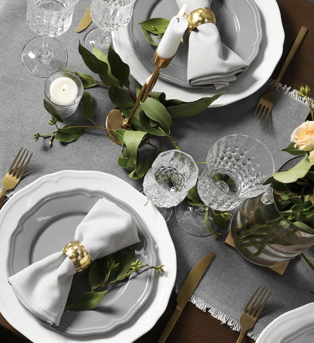 Dining for Guests